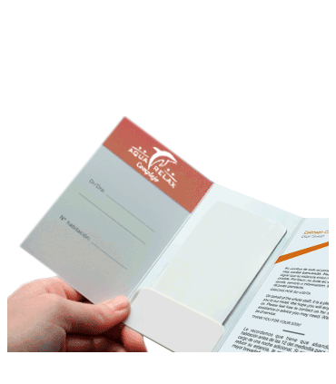 Tríptico Porta-Llave Habitación con Solapa Central