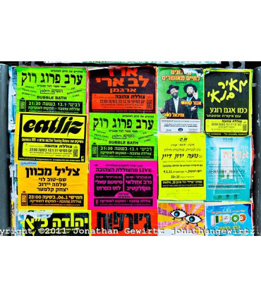 Flyers en papel de colores